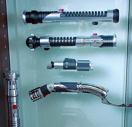 (Qui-Gon Jinn lightsaber (top), Obi-Wan Kenobi EP1 lightsaber (second from 